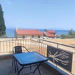 Aparthotel φάρος αρκίτσας Arkítsa