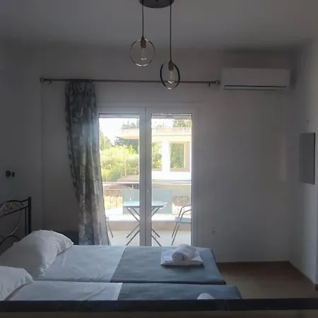 φάρος αρκίτσας מלון דירות